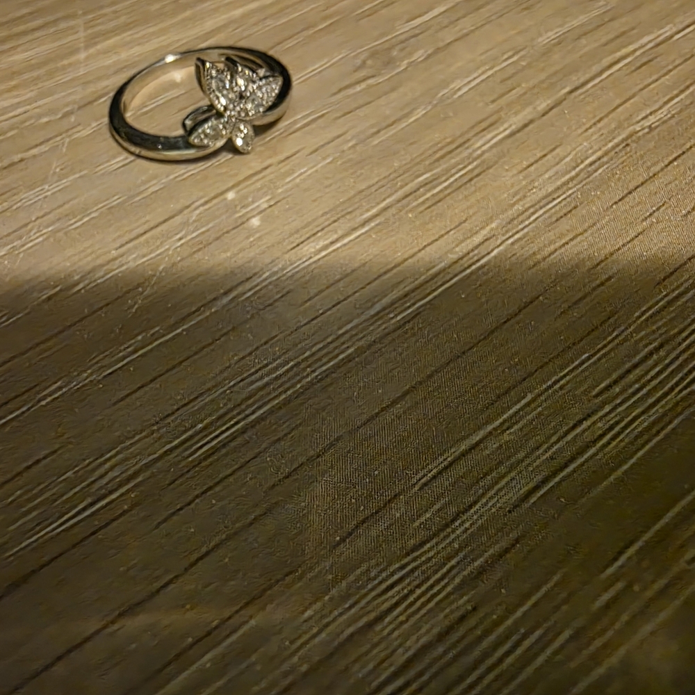 Elegant Silver butterfly Ring